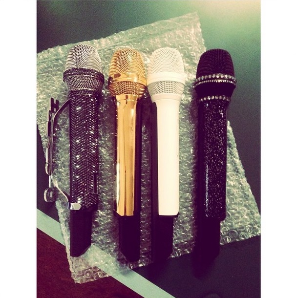 Instagram Bill Kaulitz: Coleção de Microfone (25.09.14)