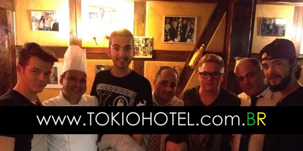 Novas fotos: Tokio Hotel no restaurante Trattoria La Grappa em Erfurt, Alemanha (05.10.14)
