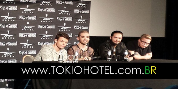 Spectacle.excite.fr: Fãs do Tokio Hotel ainda estão lá (12.10.14)