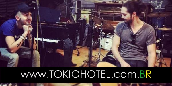 Nova Foto: Bill e Tom Kaulitz em ensaio! (26.10.14)
