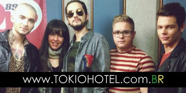 Nova foto: Tokio Hotel na rádio Oye no México (11.11.14)