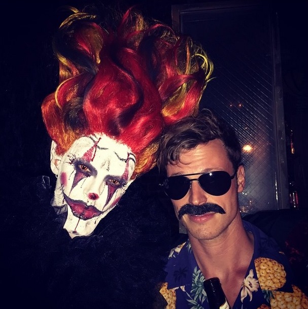 Instagram Bill Kaulitz: Longas noites (01.11.14)