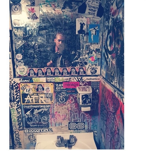 Instagram Bill Kaulitz: #selfie (15.12.14)