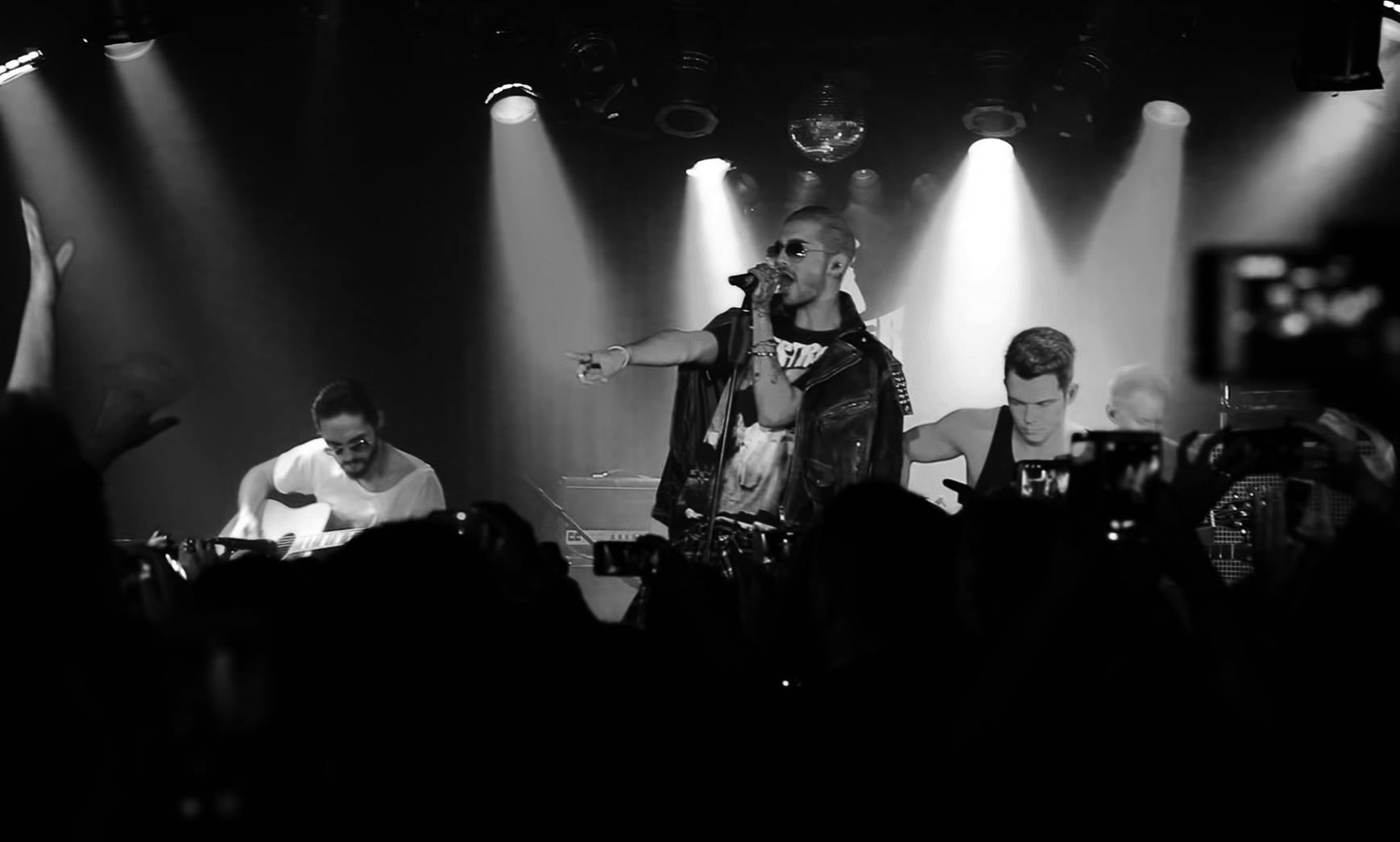 Atualização Tokio Hotel: Los Angeles, você foi muito divertida ontem! (17.01.15)