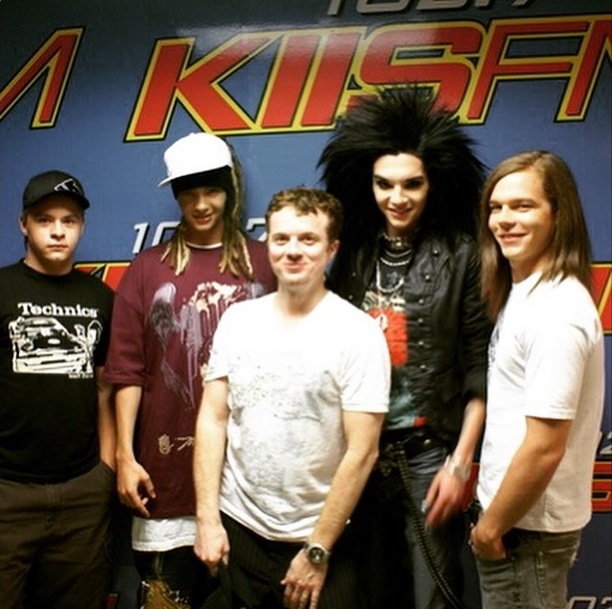 Instagram JoJo Wright: Parabéns para os Aliens! (22.02.15)