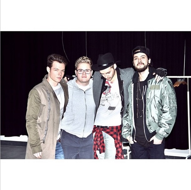 Instagram Bill Kaulitz: Somos jovens de olhos abertos (06.02.15)