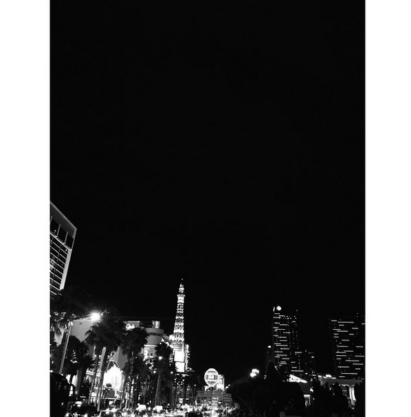 Instagram Bill Kaulitz: Noites em Vegas (18.05.15)
