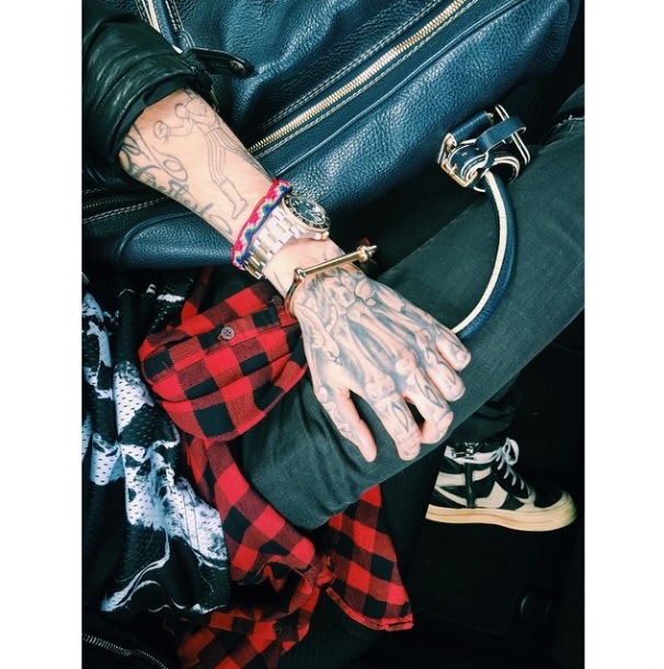 Instagram Bill Kaulitz: Manhãs (02.06.15)
