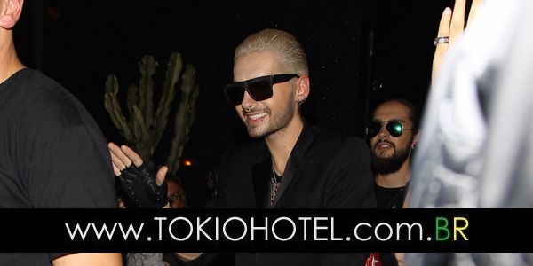 Justjared.com: Bill e Tom Kaulitz saindo do Bootsy Bellows!