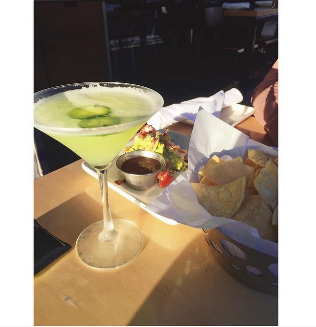 Instagram Bill Kaulitz: Sim, por favor (08.07.15)