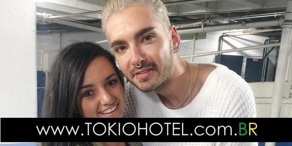 Nova foto: Bill Kaulitz com fã em Los Angeles, Califórnia (14.07.15)