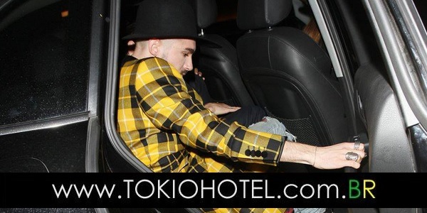 Novas fotos: Bill e Tom Kaulitz no restaurante Nice Guy em Los Angeles (03.10.15)