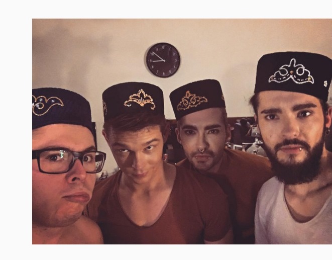 Instagram Gustav Schäfer: Obrigado pelos chapéus! (24.10.15)