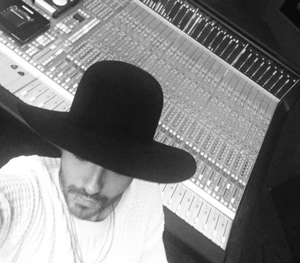 Instagram Bill Kaulitz: Berlim tem de tudo (30.01.16)