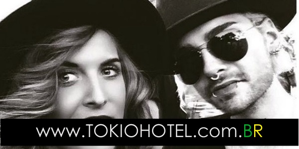 Nova Foto: Bill Kaulitz e fã no festival Coachella (18.04.16)