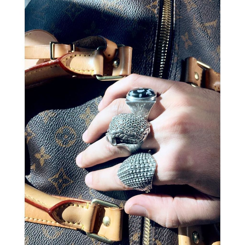 Instagram Bill Kaulitz: São Petersburgo, Rússia (02.10.16)