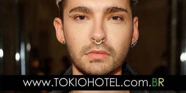 Novas fotos: Bill Kaulitz no Malaikaraiss Fashion Show em Berlim, Alemanha (17.01.17)