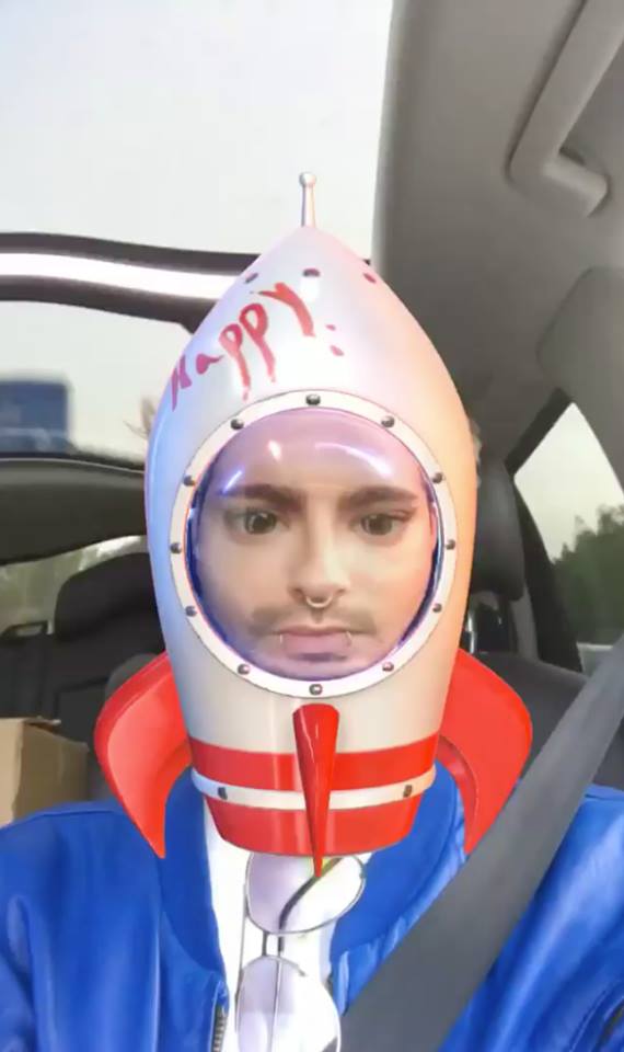 Instagram Stories: Bill Kaulitz publica novas fotos! (??.05.17)